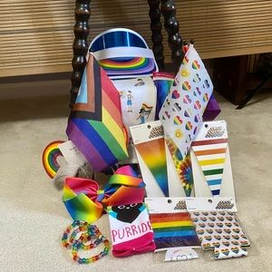 PRIDE 🏳️‍🌈 I’ve added more items!  bundle banners, flags, hand towel, visors